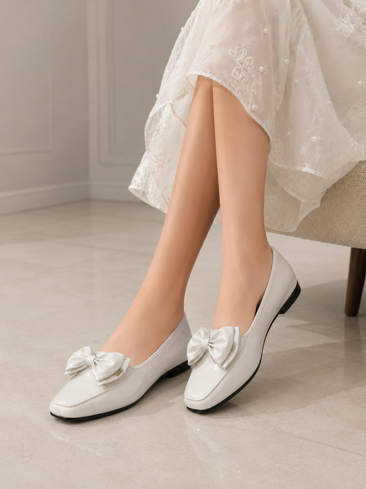 Elegant Bow Block Heel Women's Loafers
